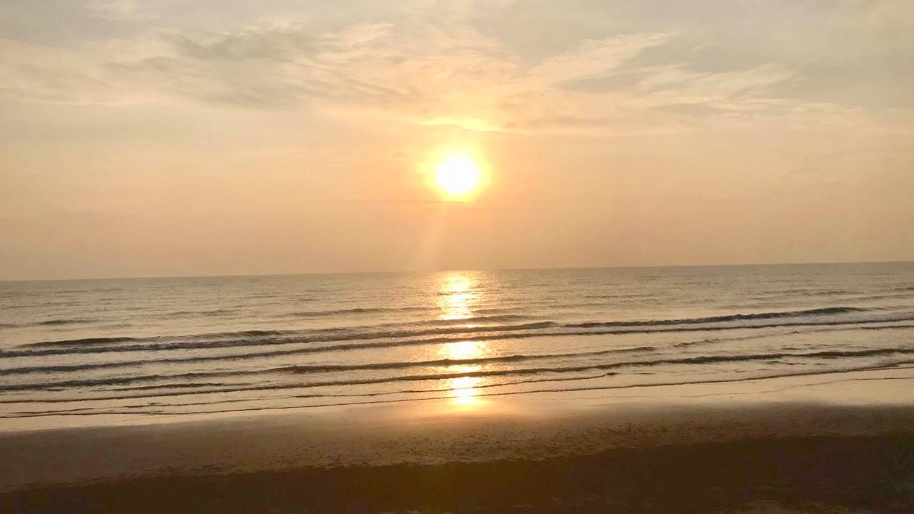 Oriental Beach By Winnie Cha-Am Dış mekan fotoğraf
